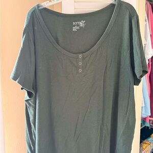 Terra & Sky Women's Olive Short Sleeve Tee